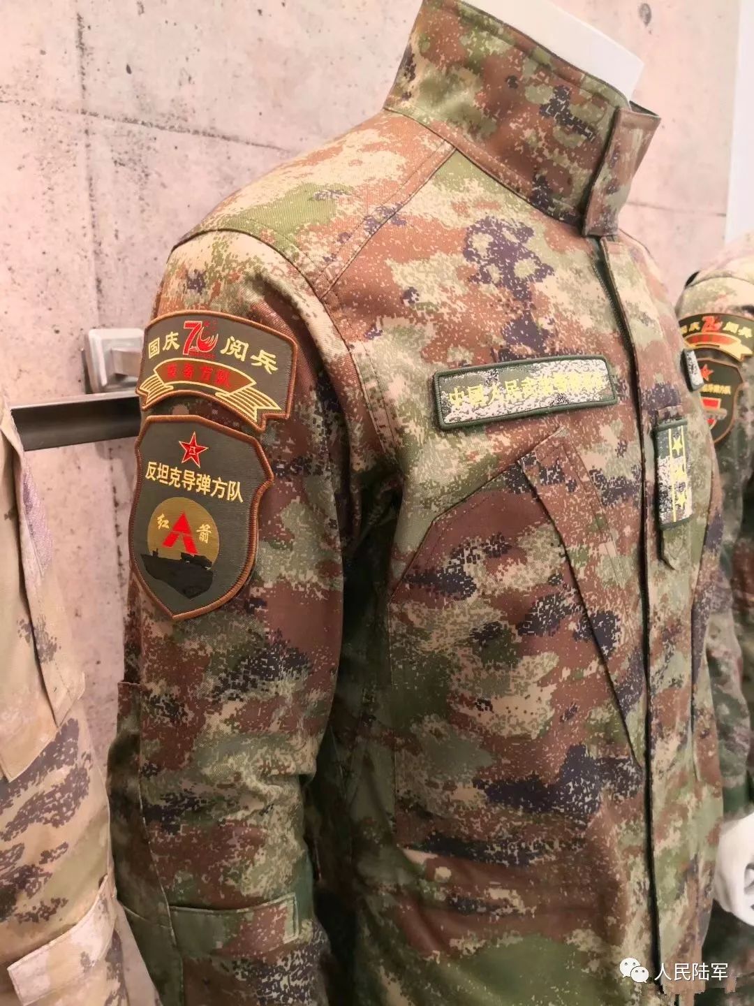 星空迷彩服购买指南,寻找独特服饰的绝佳途径,星空迷彩服购买指南,探索独特服饰的绝佳途径