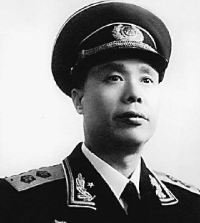 江西籍现役上将，二人的荣耀与担当，江西籍现役上将的荣耀与担当，二人的光辉历程