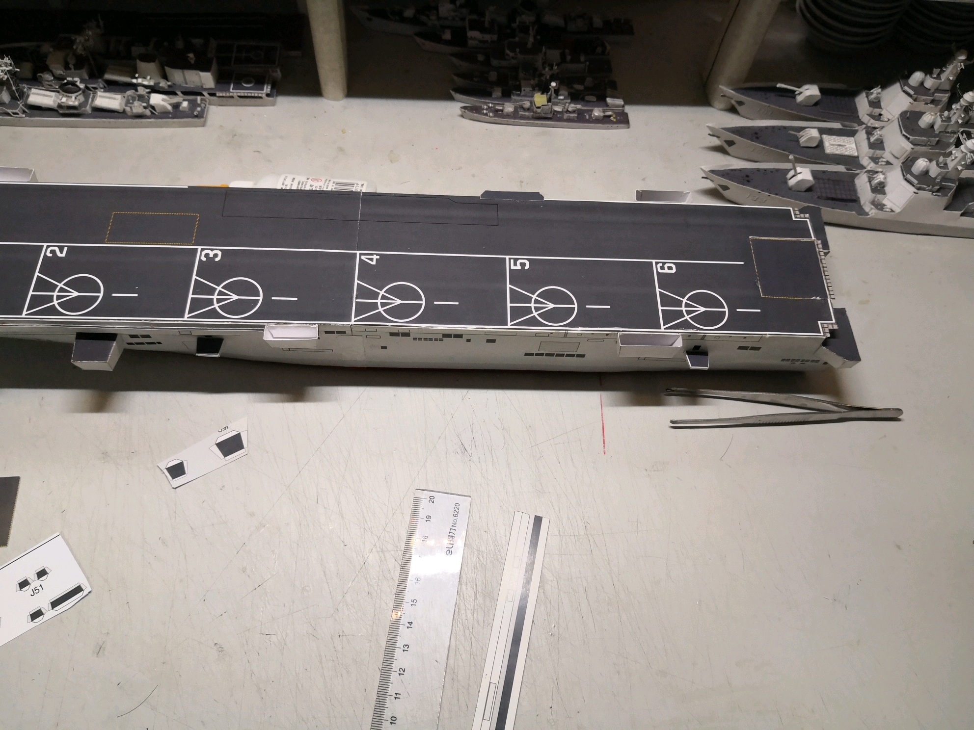 如何制作航母模型,航母模型的制作指南