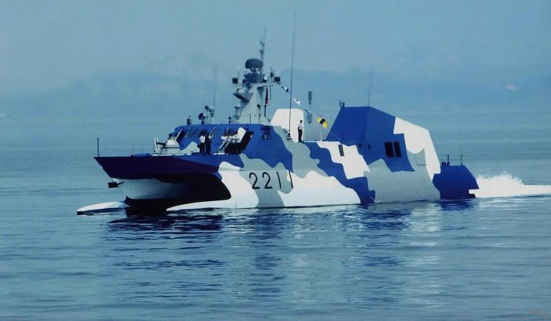 海军分导弹快艇的优势与挑战,一种全面的评估,海军分导弹快艇的全面评估,优势与挑战分析