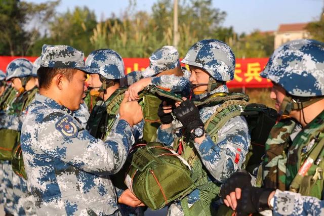 孝感十五军空降兵待遇解析，孝感十五军空降兵待遇深度解析