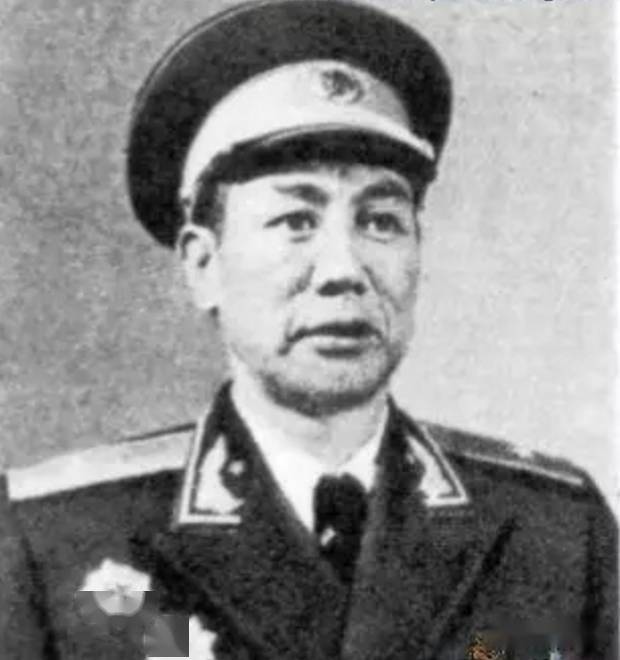 钟伟少将,铁血军魂的杰出代表,钟伟少将,铁血军魂的杰出典范