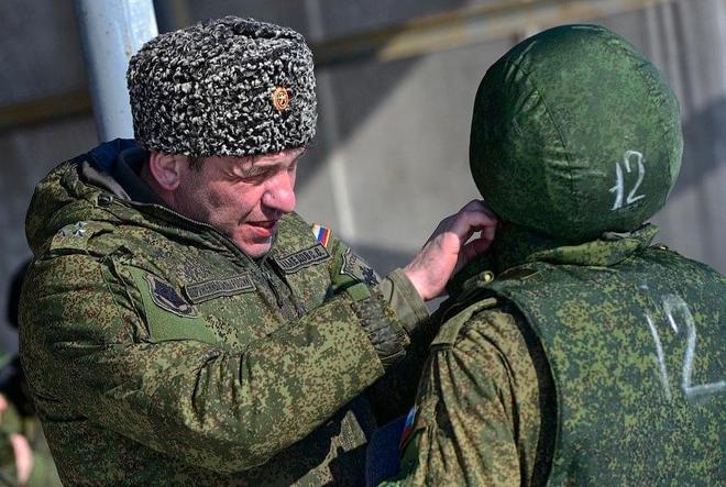 纪念人民海军成立七十周年,光荣与梦想同行,纪念人民海军成立七十周年,光荣与梦想同行,共铸辉煌海防之路