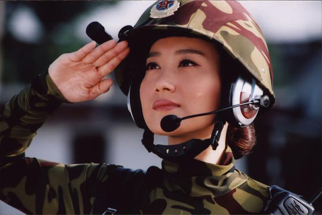 俄罗斯女兵仪仗队阅兵视频,展现力量与荣耀的壮丽画面,俄罗斯女兵仪仗队阅兵,力量与荣耀的壮丽画面展示