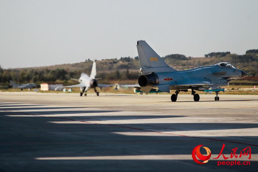 歼-10战斗机起飞所需油量研究,歼-10战斗机起飞油耗深度研究