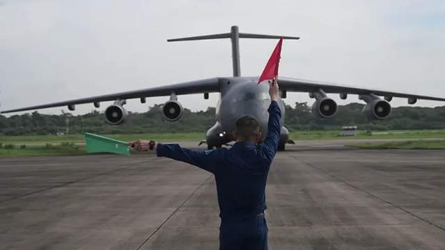 中国人民解放军军演视频,展现力量与决心的壮丽画卷,中国人民解放军军演壮丽画卷,力量与决心的展示