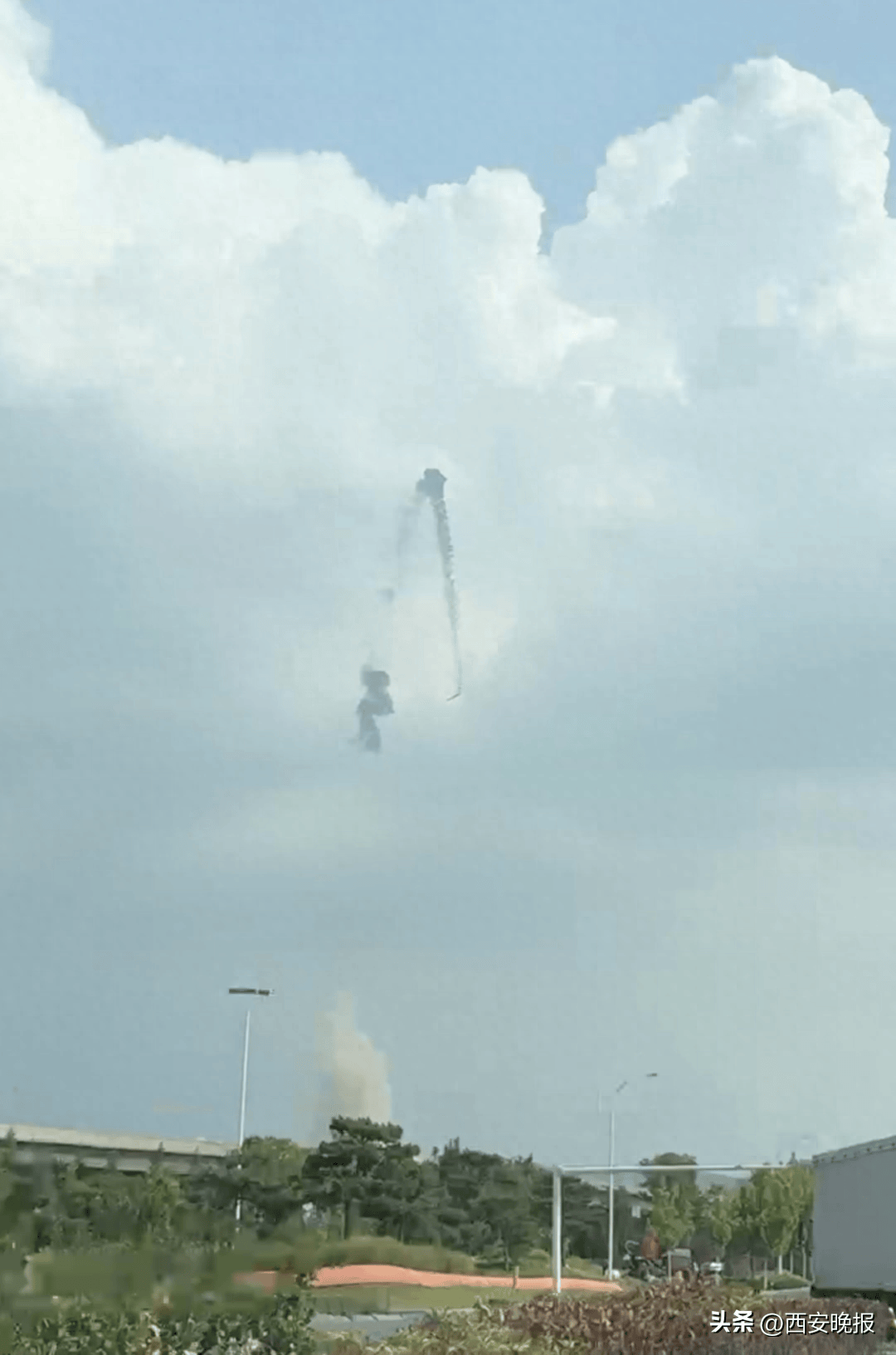 河南火箭坠落爆炸事件深度解析,河南火箭坠落爆炸事件深度剖析