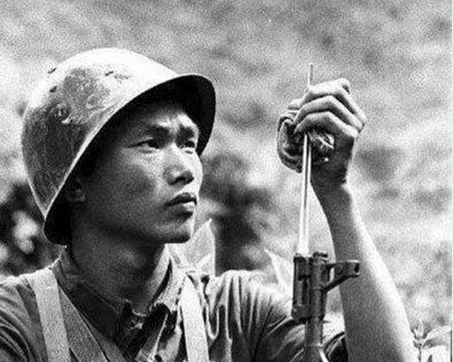 九五军刺图片,历史与现代的交汇点,九五军刺图片,历史与现代交汇的见证