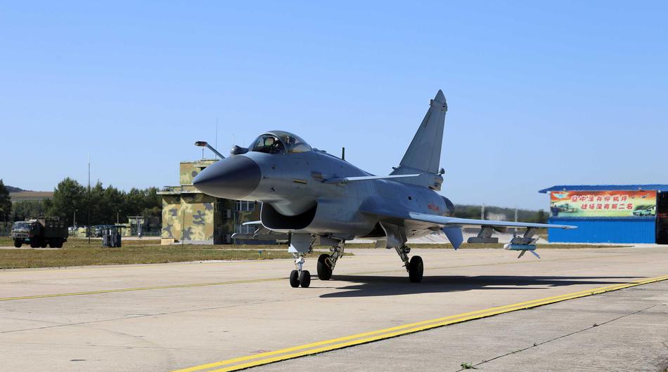 歼-10细节,探索中国先进战斗机的精密工艺与卓越性能,揭秘歼-10战斗机的精密工艺与卓越性能,深度探索中国先进战斗机的细节