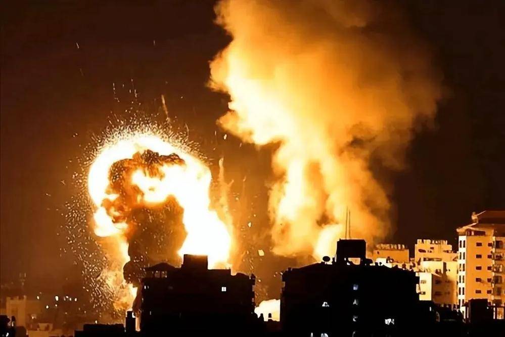 俄罗斯遭遇大规模轰炸,历史事件的回顾与反思,俄罗斯历史轰炸事件回顾,反思与启示