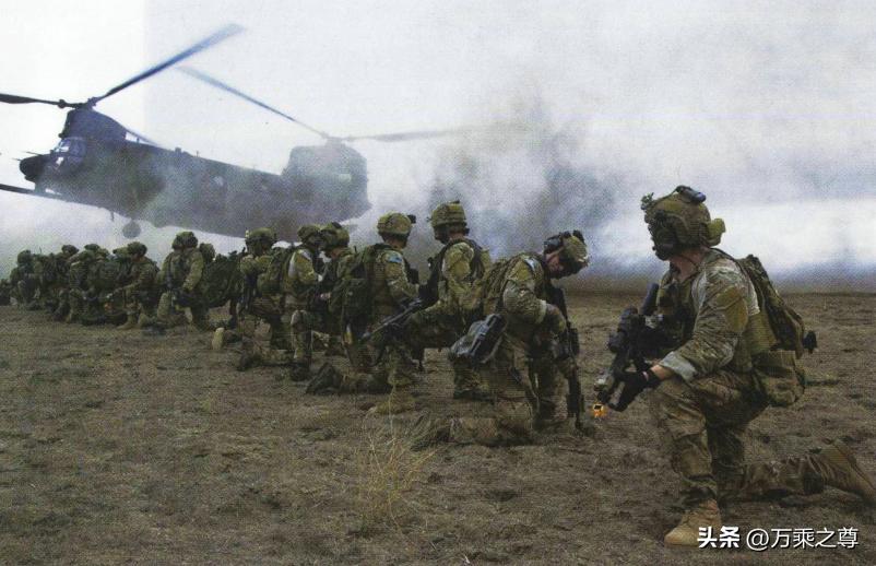 中美陆军装备对比分析,中美陆军装备深度对比,实力与差异分析