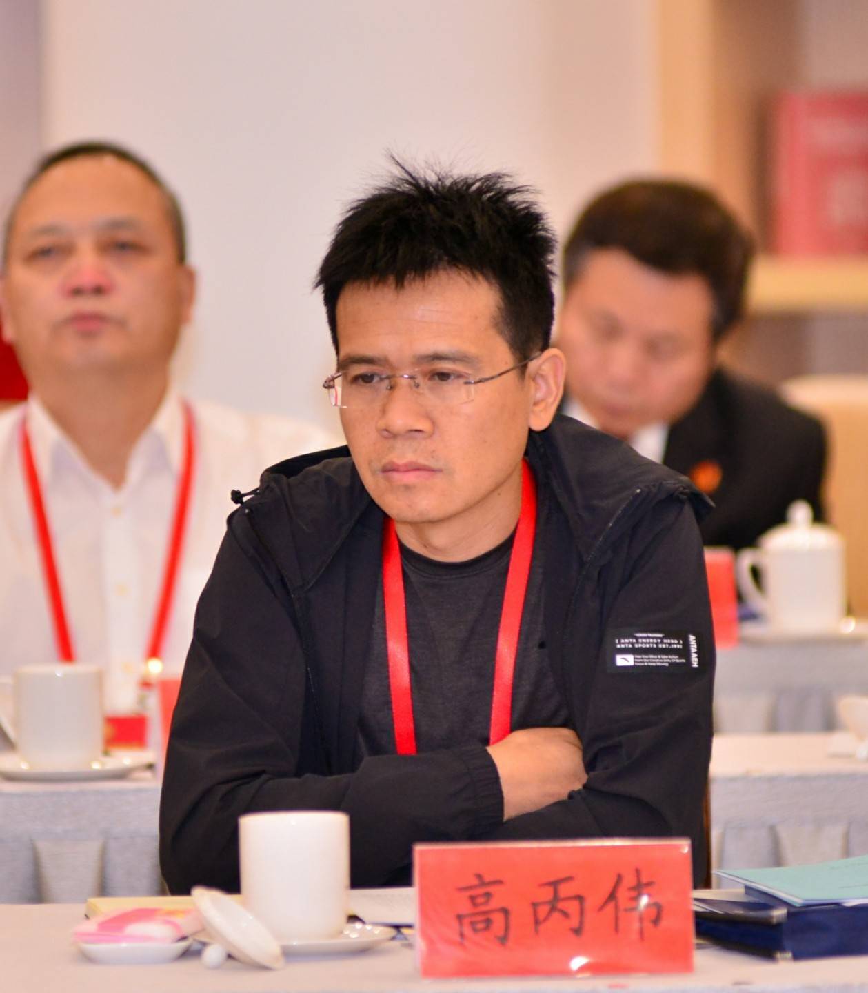 丁小兵的故事,坚毅与奉献的传奇,丁小兵,坚毅与奉献的传奇人生