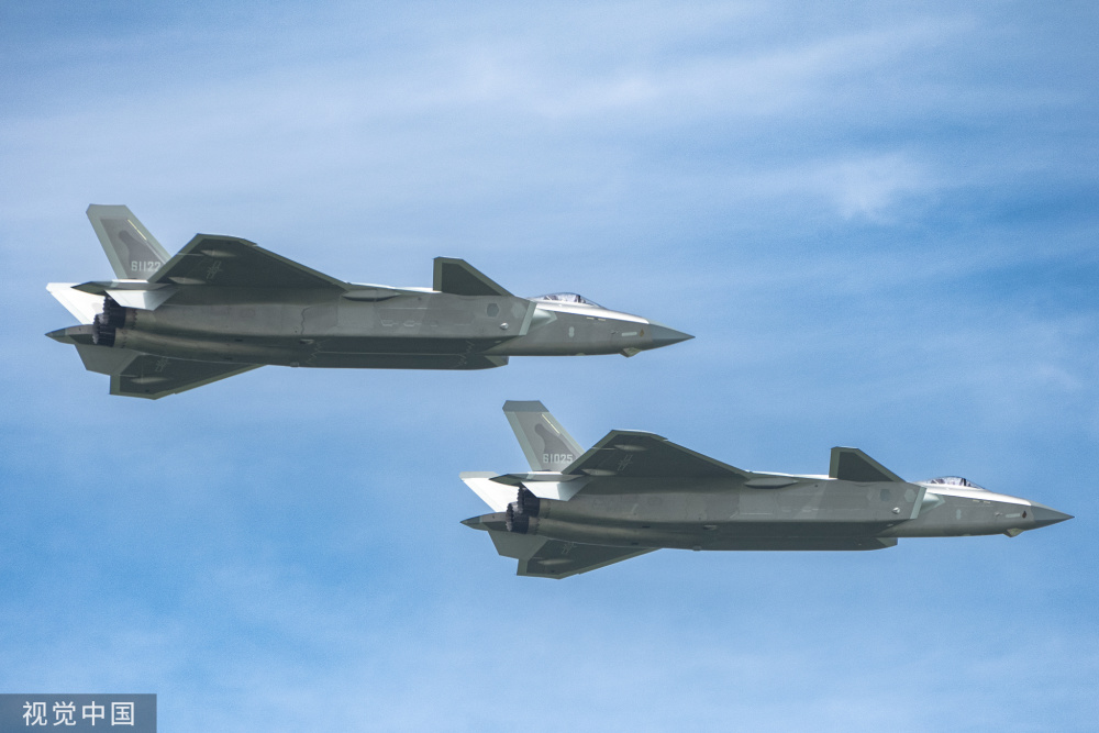 中国战机歼-20,五代机的杰出代表,中国五代战机歼-20的杰出风采