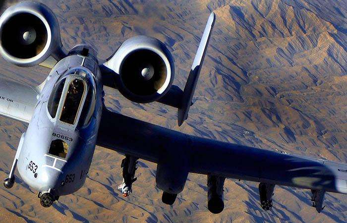 探究A-10攻击机机炮子弹造价的复杂因素,A-10攻击机机炮子弹造价探究,复杂因素解析