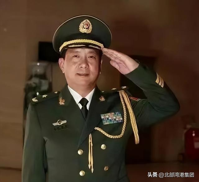 丁晓兵将军,铁血军魂的杰出代表,丁晓兵将军,铁血军魂的杰出典范