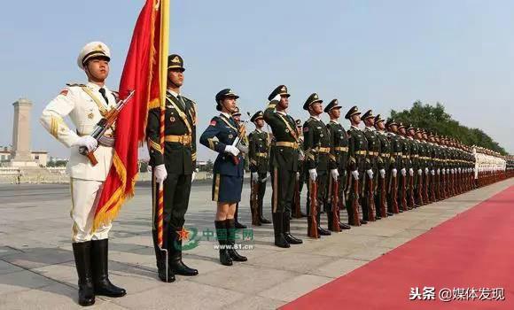 三军仪仗队礼兵服,荣耀的象征与国家的骄傲,三军仪仗队礼兵服,国家荣耀的象征与骄傲展现