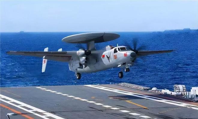 山东舰与预警机,中国海军的新里程碑,山东舰与预警机,中国海军新里程碑的启航