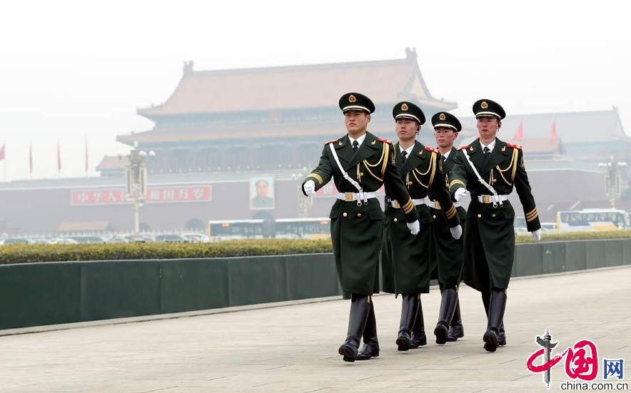 武警礼宾服,传统与现代的交融,武警礼宾服,传统与现代的完美交融