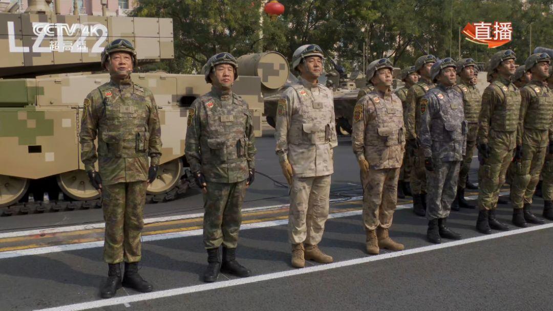 星空迷彩服,海陆空之分及其独特之处,星空迷彩服,海陆空特色与独特之处解析