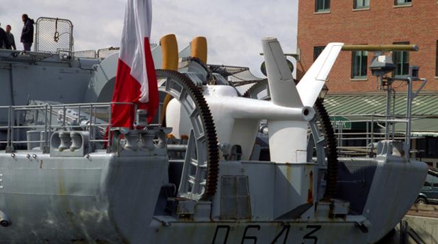 探索前沿科技，揭秘新一代拖曳声呐系统——以052B型为例，揭秘新一代拖曳声呐系统，以探索前沿科技，聚焦052B型为例