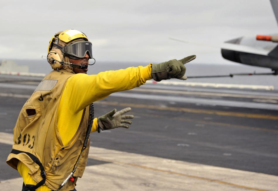 大黄蜂战机,空中力量的象征与战斗传奇,大黄蜂战机,空中力量的象征与战斗传奇风采展示
