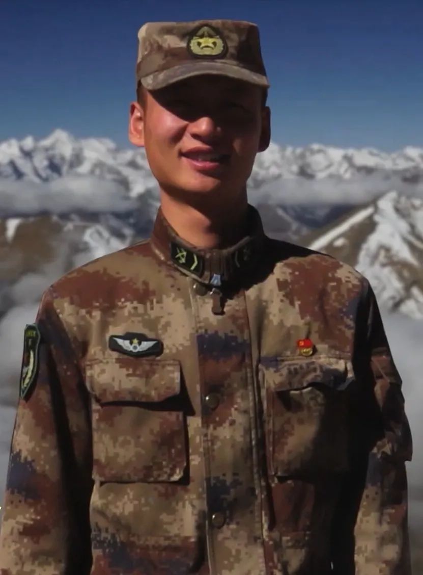 英勇无畏的战士们,陈红军、陈祥榕、肖思远、王焯冉的无畏精神,英勇战士陈红军、陈祥榕、肖思远、王焯冉的无畏精神闪耀边疆