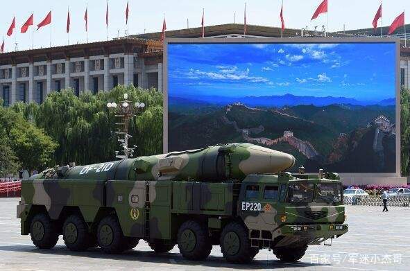 东风导弹家族,东风21与东风26能否打击航母?,揭秘东风导弹家族,东风21与东风26的反航母打击能力解析