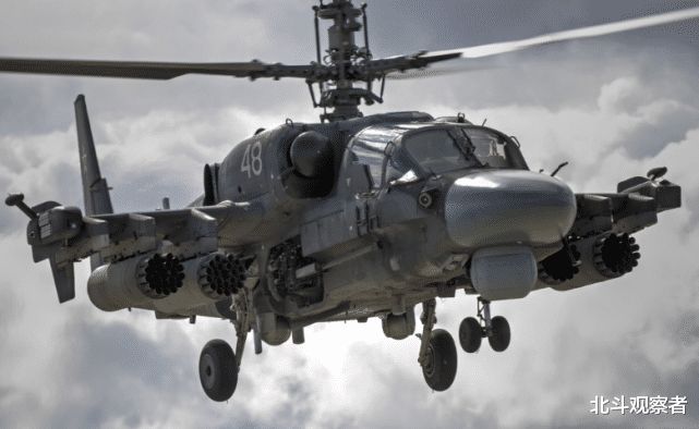 罪恶与正义,阿帕奇武装直升机的双面解读,阿帕奇武装直升机,罪恶与正义的交织解读