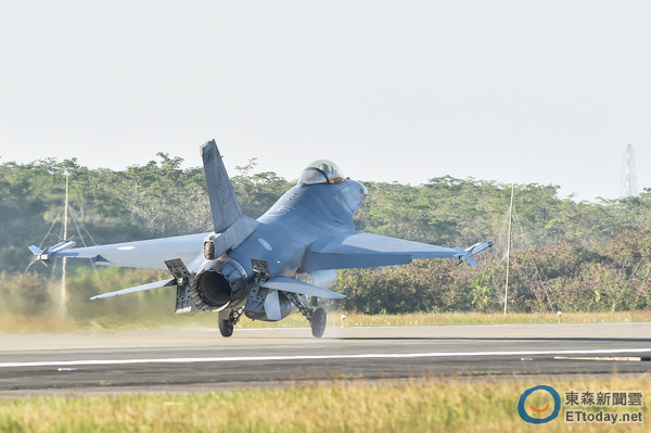 南斯拉夫自研战斗机的崛起与影响,南斯拉夫自研战斗机的崛起及其影响