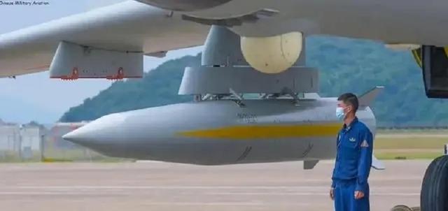 揭秘A-10攻击机的空战能力,能否发射空空导弹?,揭秘A-10攻击机的空战实力,能否发射空空导弹探究竟?