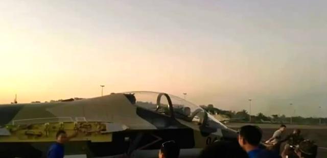 雅克-130攻击机,空中力量的锐利之爪,雅克-130攻击机,空中锐利之爪的力量展示