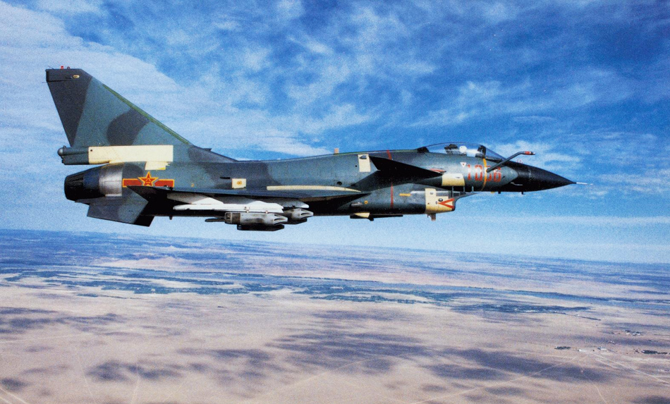 歼-10战斗机过载,性能与技术的完美结合,歼-10战斗机过载,性能卓越与技术巅峰的完美融合