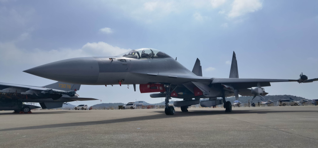 歼-16D在台湾地区的活动及其意义,歼-16D在台湾地区的活动及其战略意义分析