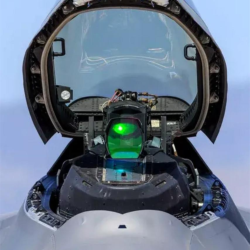 歼-20战斗机价格解析,价值何在?多少钱?,歼-20战斗机价格深度解析,价值何在与费用多少?