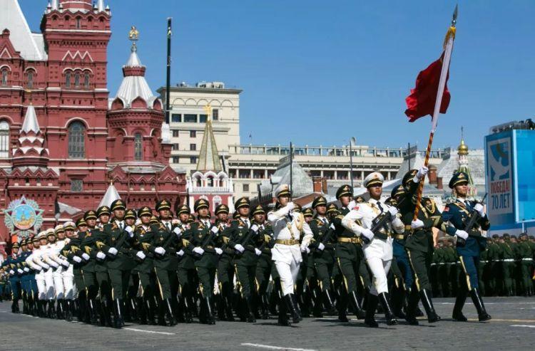 2015卫国战争阅兵，回顾与展望，回顾与展望，2015卫国战争阅兵盛典