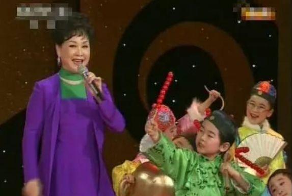 刘伯温论坛一肖一坞,历史、文化与现代交流的舞台,刘伯温论坛,历史、文化与现代交流的舞台——一肖一坞活动