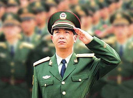 独臂英雄丁晓兵,战场上的坚韧与荣耀,独臂英雄丁晓兵,战场上的坚韧与荣耀之路