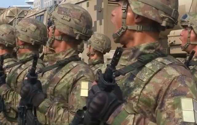 探究21星空迷彩服价格高昂的背后原因,揭秘21星空迷彩服高价背后的原因揭秘