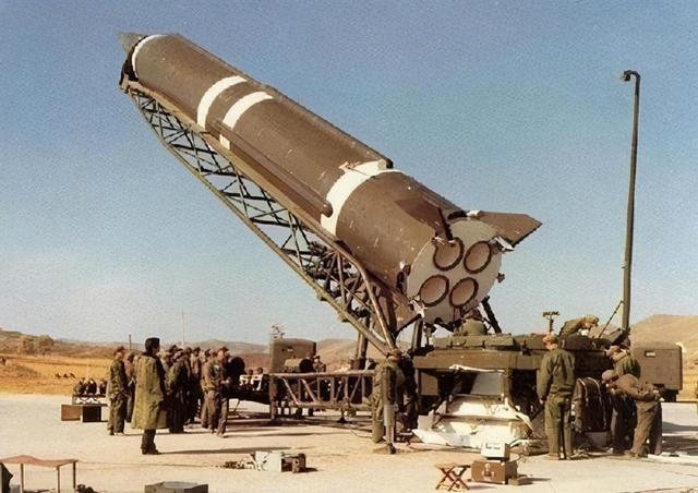 揭秘A300火箭炮,威力与技术的完美结合,A300火箭炮,威力与技术的巅峰结合