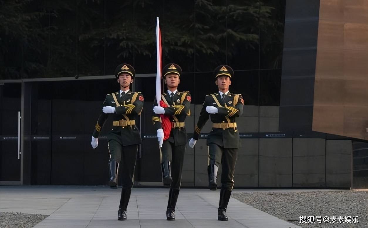 三军仪仗队升国旗的人数及其意义,三军仪仗队升国旗的人数与仪式意义探究