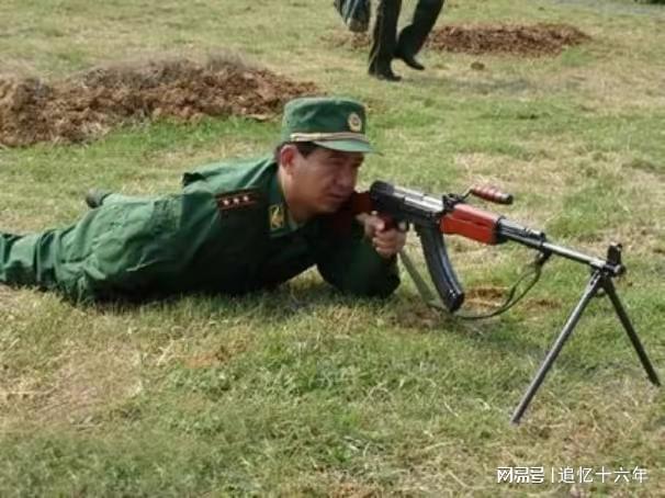 丁晓兵获得的荣誉，荣耀背后的奋斗与奉献，丁晓兵，荣誉背后的奋斗与奉献精神