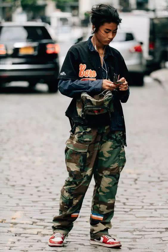 余文乐与M65风衣,时尚与实用的完美结合,余文乐与M65风衣,时尚与实用的魅力交融