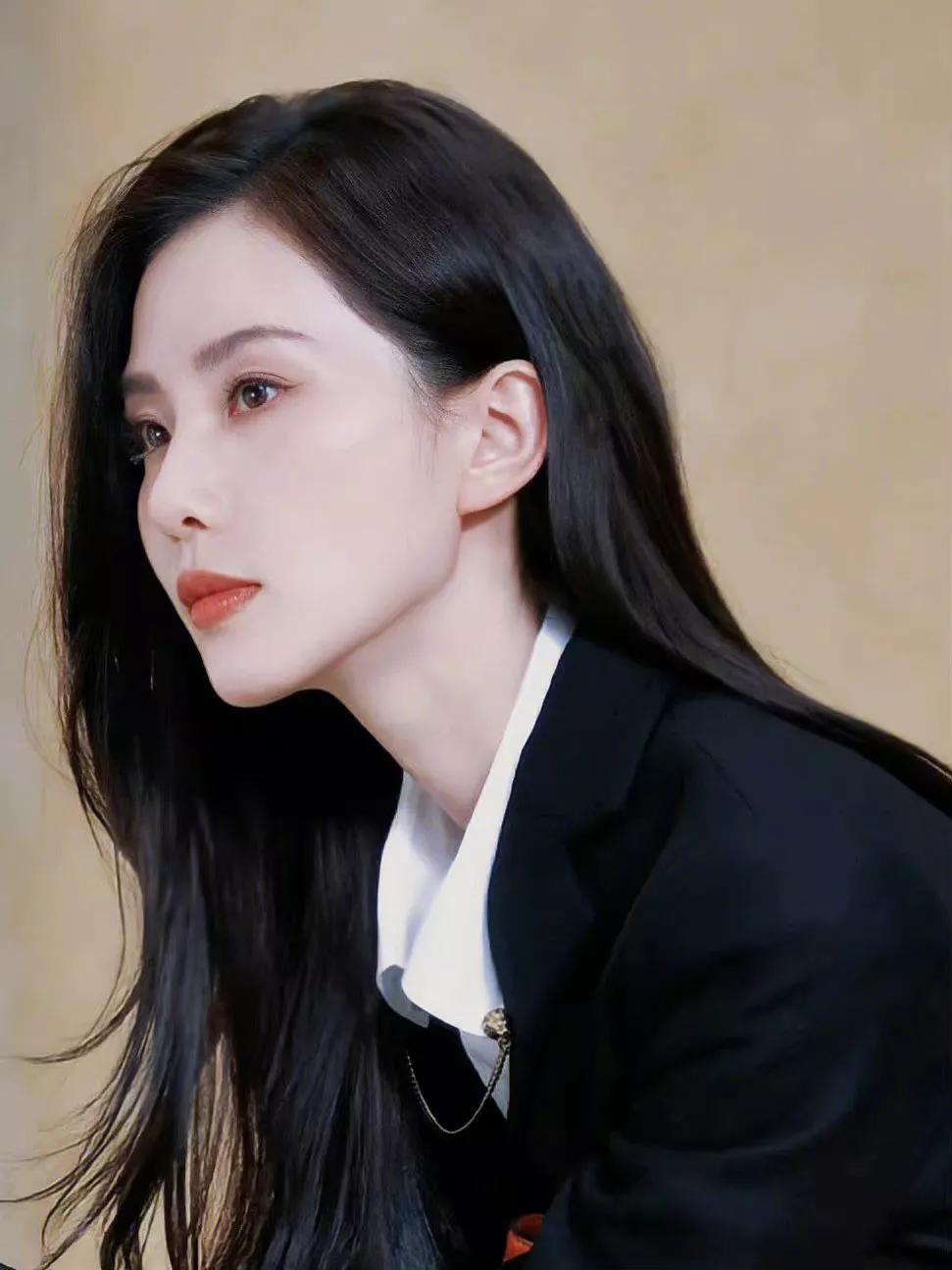 苏-27战斗机高清壁纸,探索其历史背景与独特魅力,苏-27战斗机高清壁纸,历史背景与独特魅力探索