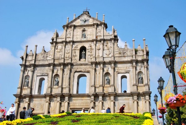 澳门大三巴二肖二码郑州，历史、文化与现代都市的交融，澳门大三巴二肖二码郑州，历史、文化与现代都市的交汇点