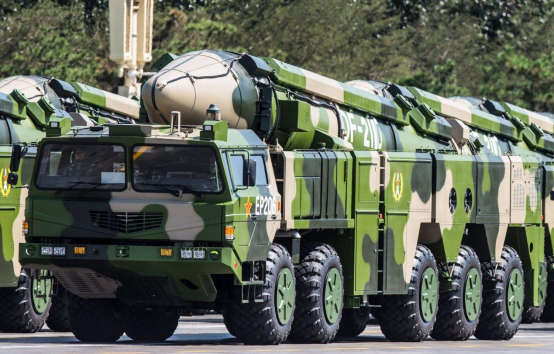 东风21D导弹与美国,战略平衡的新视角,东风21D导弹,战略平衡的新视角与美国对比分析