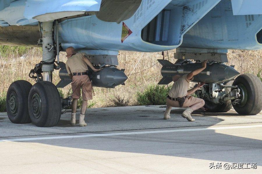 中国空军装备苏-35战斗机的战略意义与前景展望,中国空军装备苏-35战斗机的战略意义及前景展望分析