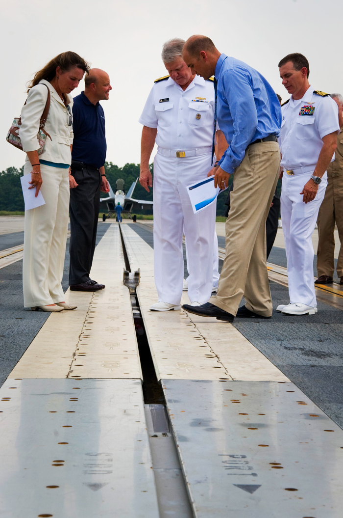 福特号航空母舰使用电磁弹射系统研究，福特号航空母舰电磁弹射系统研究概览