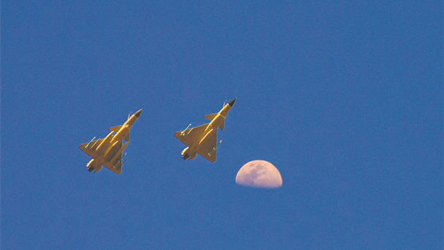 空军航空兵第15旅，荣耀与担当的象征，空军航空兵第15旅，荣耀与担当的典范之旅