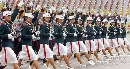 漂亮中国女兵图片,展现新时代巾帼英雄的风采,新时代巾帼英雄风采,中国女兵图片展