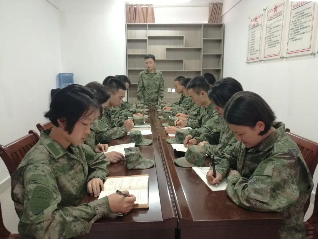 2005年国庆大阅兵,展现国家力量与民族精神,2005年国庆大阅兵,展现国家力量与民族精神的壮丽画卷